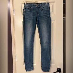 Express Mid Rise Jegging Jean